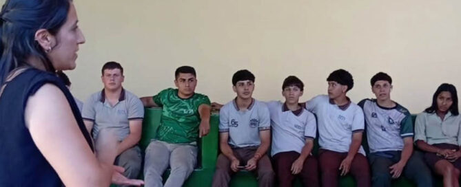 ELDORADO: La Dirección de la Juventud asesora a estudiantes sobre Becas Progresar