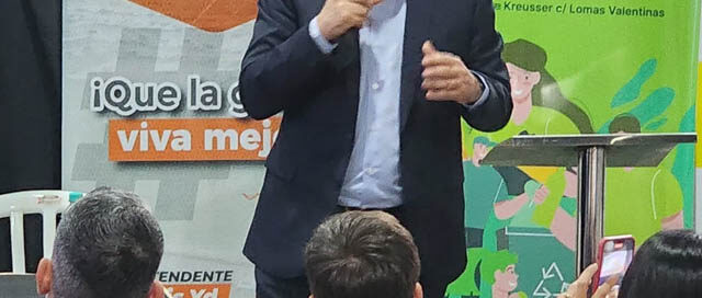 MONTECARLO: El intendente Barreto expuso sobre ciudades sustentables en una cumbre internacional en Paraguay