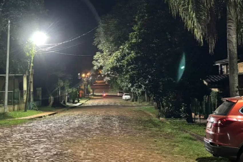 WANDA: Instalan luminarias LED para reforzar el alumbrado público en el barrio Cooperativa